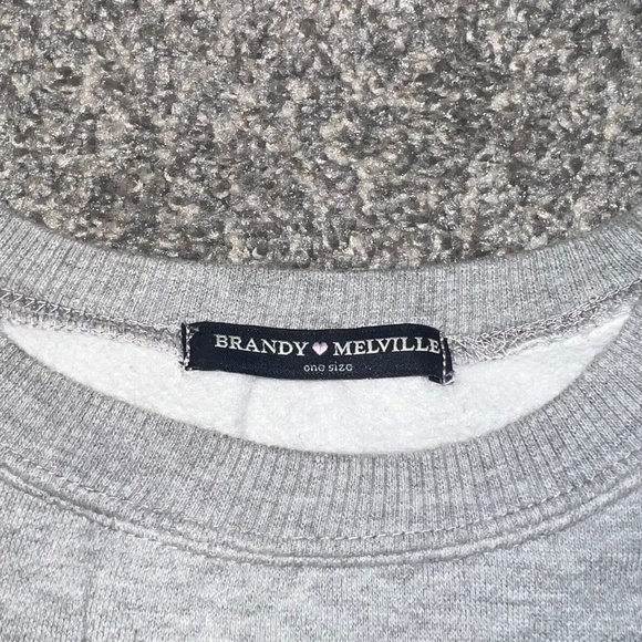 Brandy Melville Grey 'California 'Embroidered Cropped Sweatshirt One Size - Picture 2 of 2